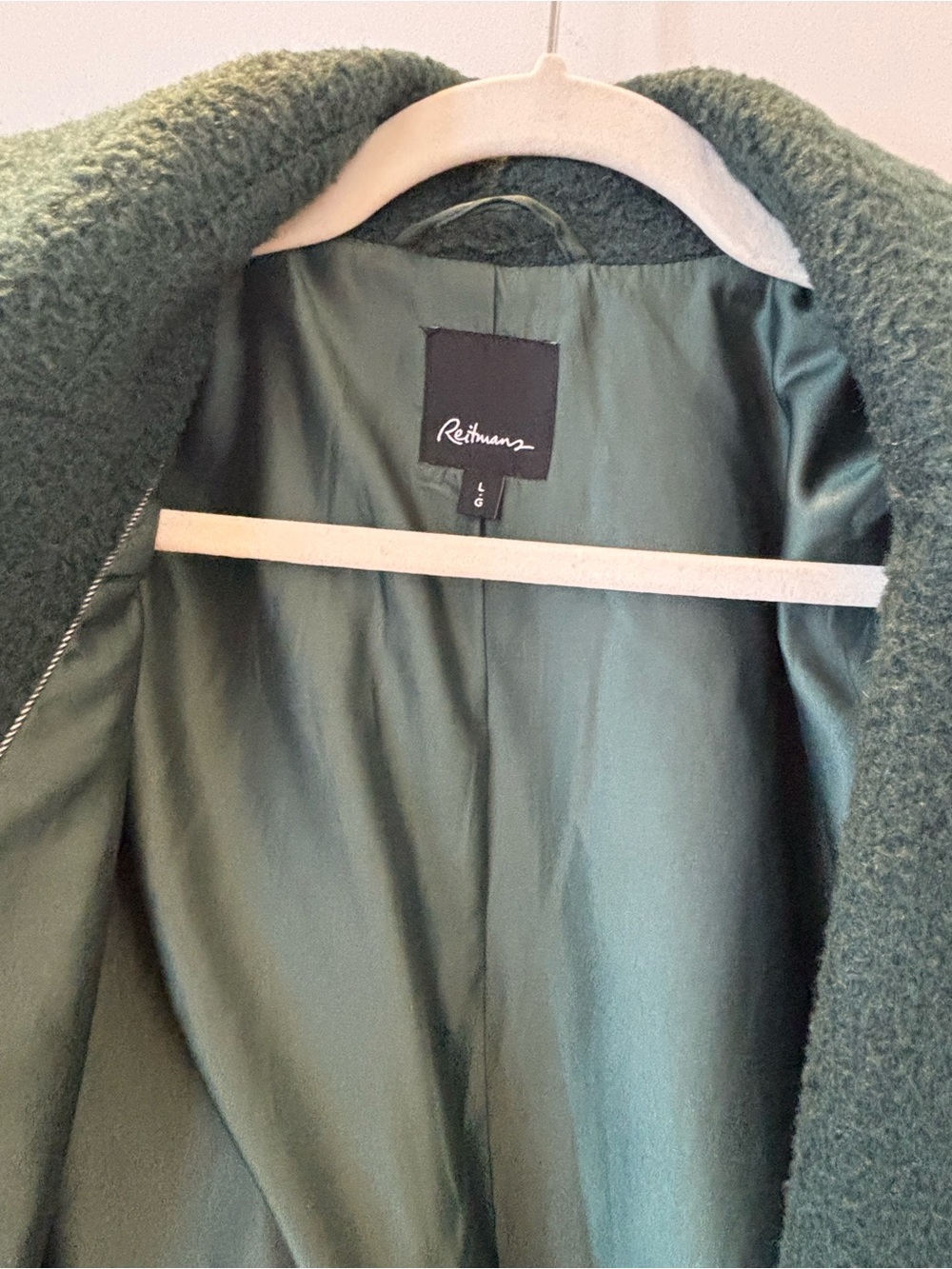 Long Bouclé Coat with Three-Button Closure - Picture 3 of 6